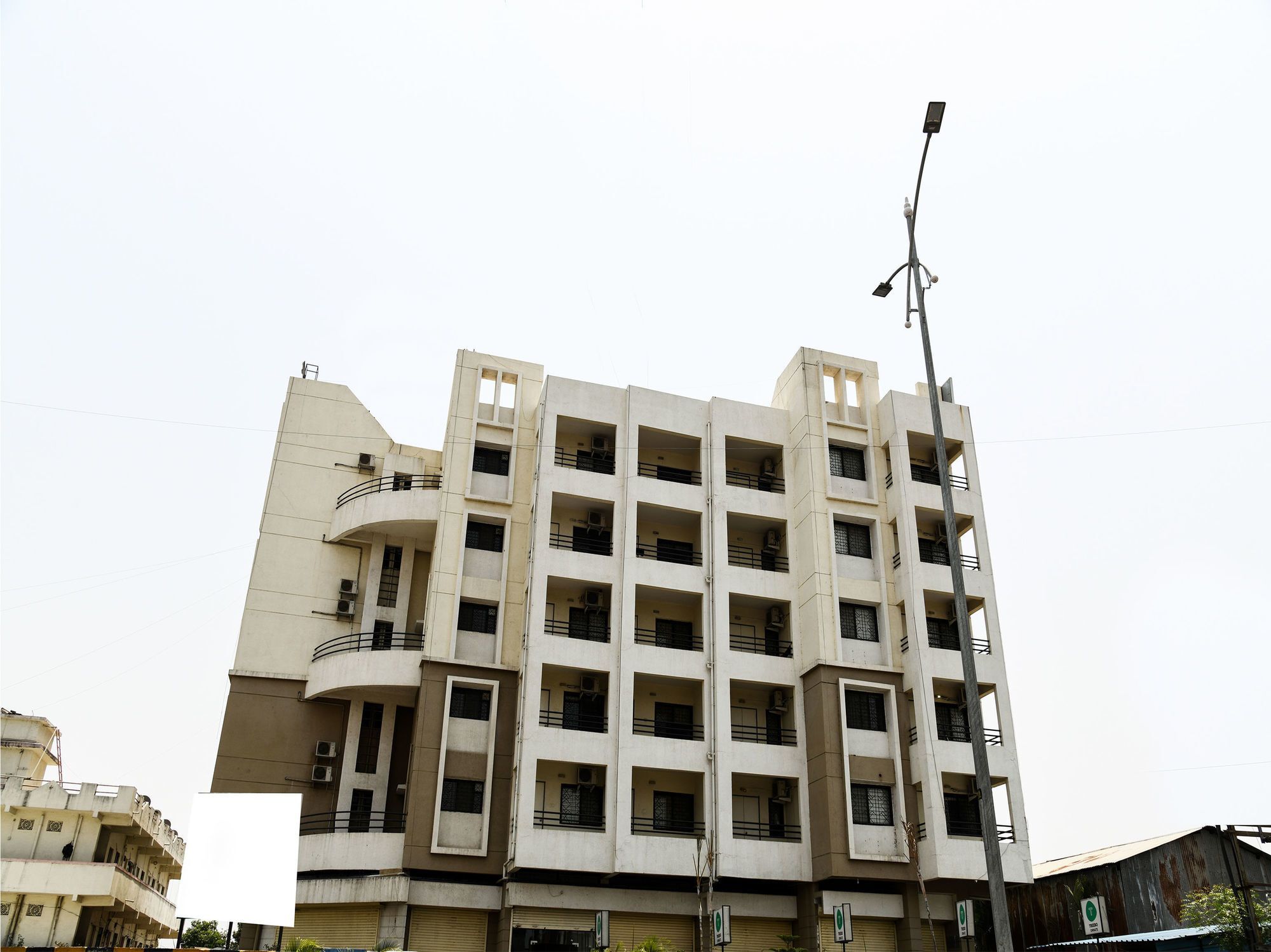 Fabhotel Ornate Pimpri-Chinchwad Екстер'єр фото